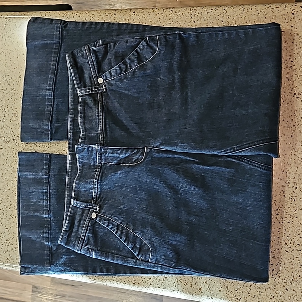 NEARLY NEW BEAUTIFULL "NEW YORK & CO. DRESS LADIES FLARE BLUE JEANS SZ 12